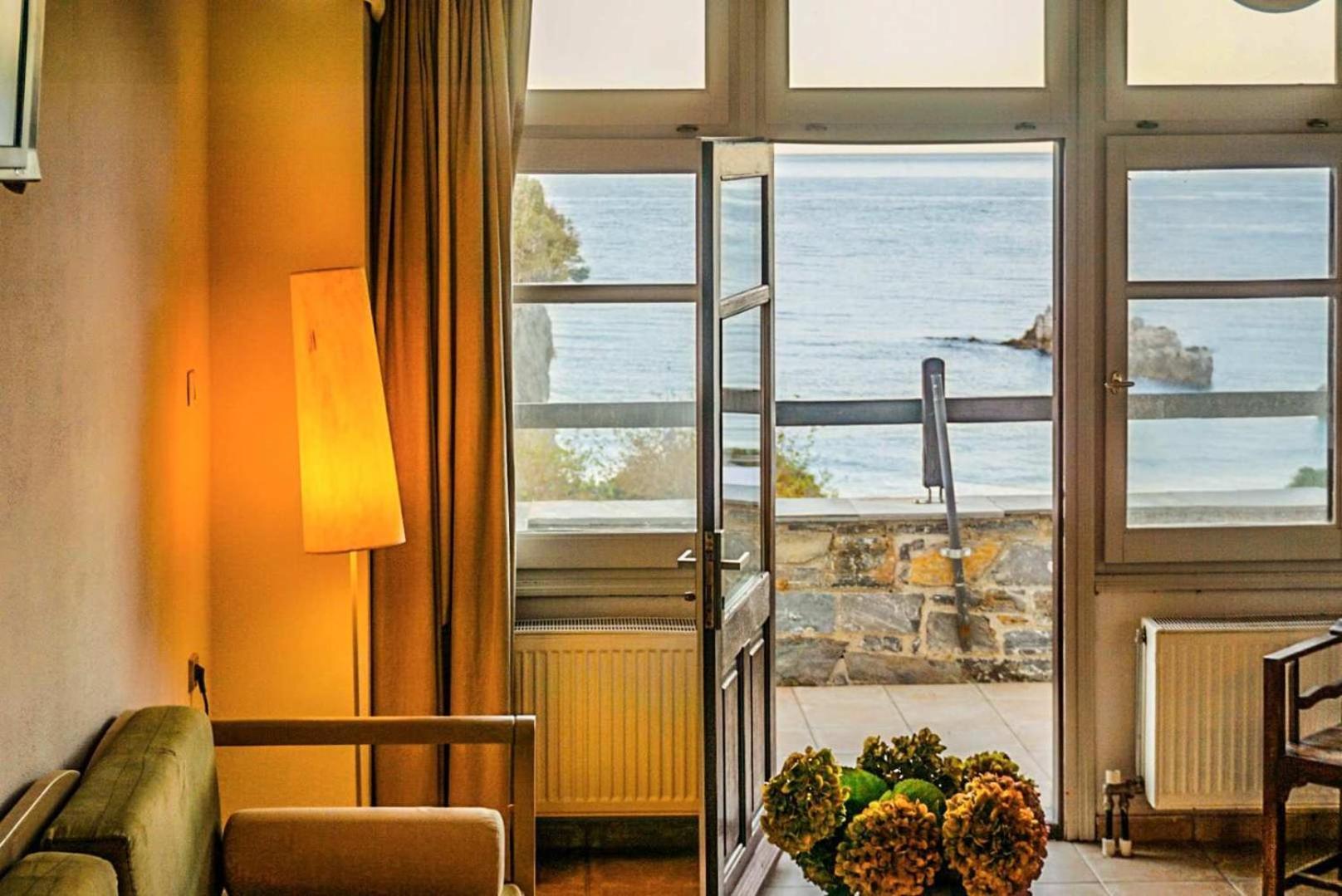 Beachfront Pelion Getaways - Palia Damouchari Suites エクステリア 写真